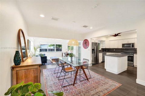Casa en venta en Hollywood, Florida, 2 dormitorios, 113.34 m2 № 1834509 - foto 10