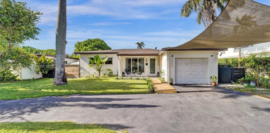 Casa en Hollywood, Florida 2 dormitorios, 113.34 m2 № 1834509