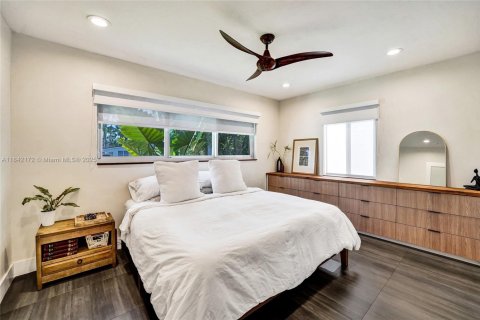 Casa en venta en Hollywood, Florida, 2 dormitorios, 113.34 m2 № 1834509 - foto 29