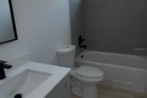 House in Ocala, Florida 3 bedrooms, 113.9 sq.m. № 2202555 - photo 10
