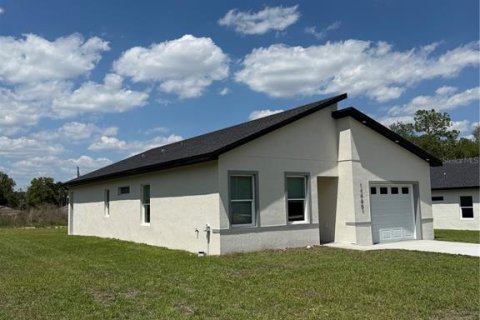 House in Ocala, Florida 3 bedrooms, 113.9 sq.m. № 2202555 - photo 2