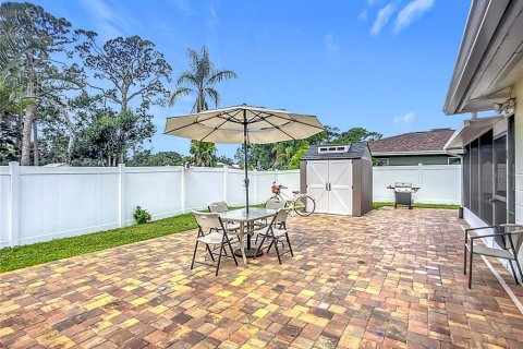 House in Sarasota, Florida 2 bedrooms, 138.05 sq.m. № 1824203 - photo 30
