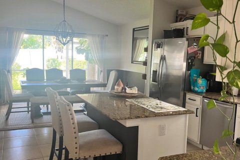 Casa en alquiler en Lakewood Ranch, Florida, 3 dormitorios, 131.64 m2 № 1852776 - foto 3