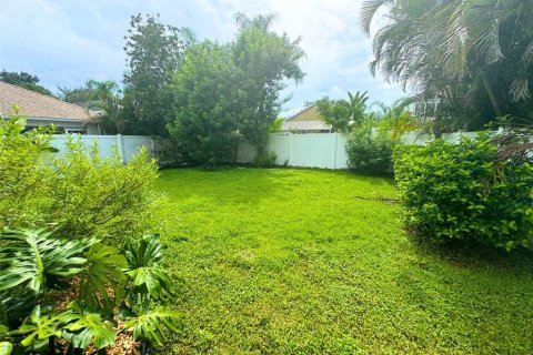 Casa en alquiler en Lakewood Ranch, Florida, 3 dormitorios, 131.64 m2 № 1852776 - foto 12