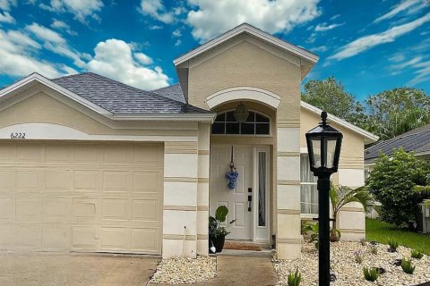 Casa en alquiler en Lakewood Ranch, Florida, 3 dormitorios, 131.64 m2 № 1852776 - foto 1