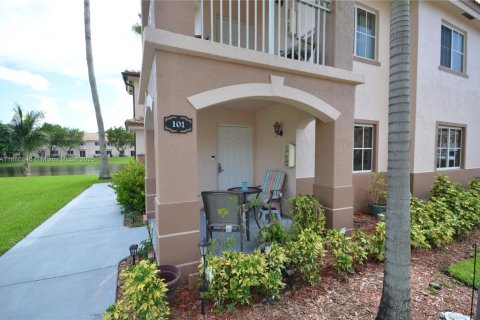 Condo à Homestead, Floride, 3 chambres  № 2016983