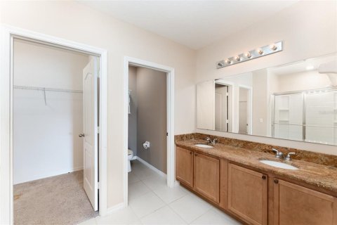 House in Lakeland, Florida 3 bedrooms, 143.35 sq.m. № 1761169 - photo 18