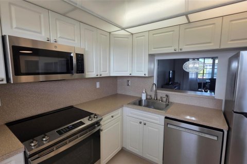 Copropriété à vendre à Lauderdale Lakes, Floride: 1 chambre, 65.5 m2 № 2265132 - photo 9