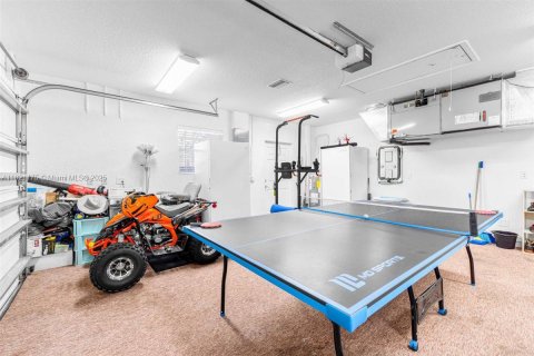 Casa en venta en Port Charlotte, Florida, 3 dormitorios, 201.23 m2 № 1982486 - foto 22