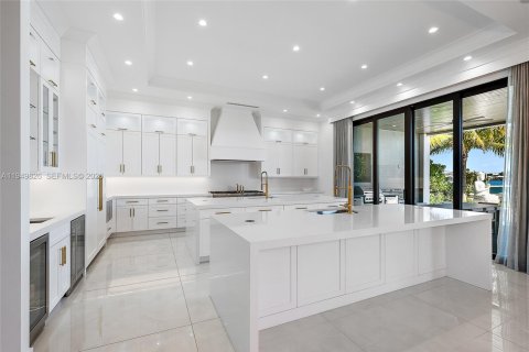 Купить виллу или дом в Юпитер, Флорида 9 комнат, 575.44м2, № 2005564 - фото 10