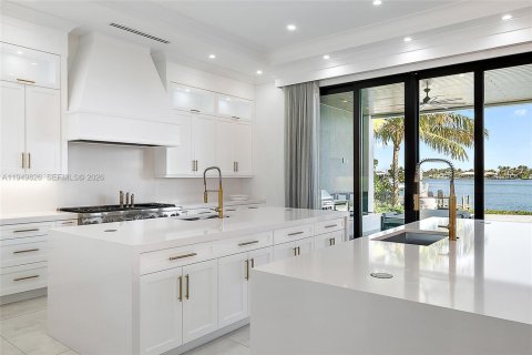 Купить виллу или дом в Юпитер, Флорида 9 комнат, 575.44м2, № 2005564 - фото 11