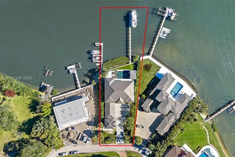 Купить виллу или дом в Юпитер, Флорида 9 комнат, 575.44м2, № 2005564 - фото 1