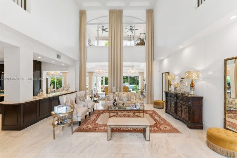 Villa ou maison à vendre à Miami, Floride: 5 chambres, 524.62 m2 № 2270088 - photo 8