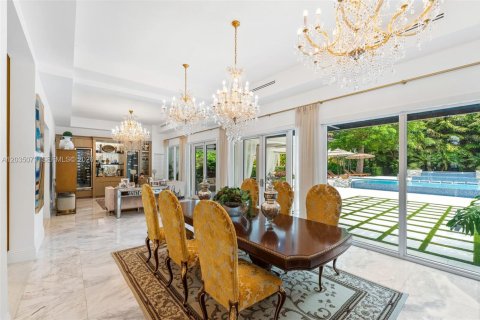 Villa ou maison à vendre à Miami, Floride: 5 chambres, 524.62 m2 № 2270088 - photo 21