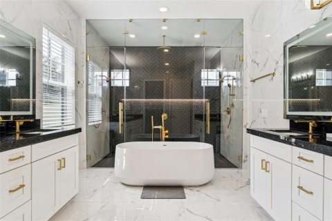 Villa ou maison à vendre à Orlando, Floride: 4 chambres, 441.38 m2 № 2167425 - photo 20