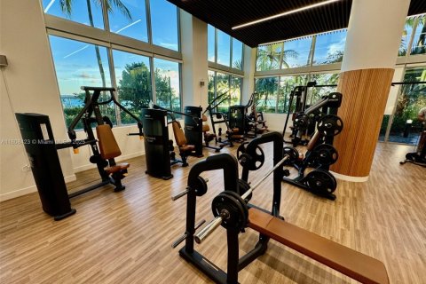 Condominio en alquiler en Miami Beach, Florida, 2 dormitorios, 98.66 m2 № 1746042 - foto 24