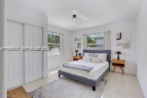 Villa ou maison à vendre à Dania Beach, Floride: 3 chambres, 127.74 m2 № 2011709 - photo 8