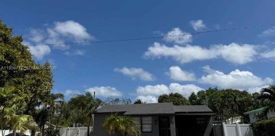 Villa ou maison à Dania Beach, Floride 3 chambres, 127.74 m2 № 2011709