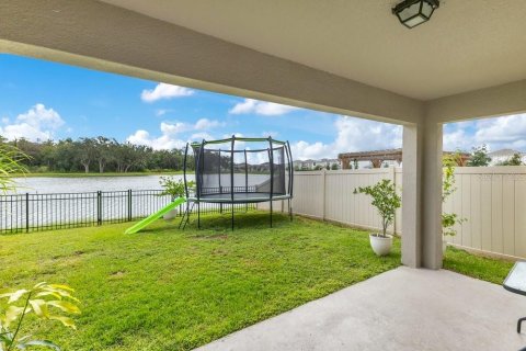 Casa en venta en Kissimmee, Florida, 4 dormitorios, 275.27 m2 № 2428714 - foto 27