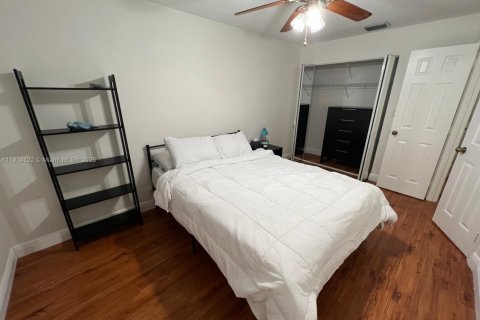 Купить таунхаус в Маргит, Флорида 2 спальни, 117.61м2, № 1969874 - фото 9