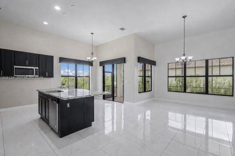 Villa ou maison à vendre à Ave Maria, Floride: 4 chambres № 2022260 - photo 6