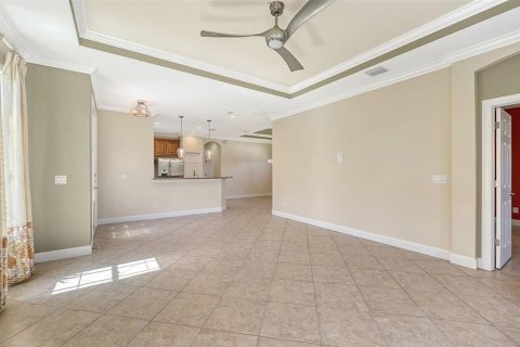 Villa ou maison à vendre à Bradenton, Floride: 2 chambres, 156.45 m2 № 2420175 - photo 10