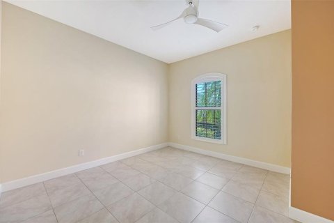 Villa ou maison à vendre à Bradenton, Floride: 2 chambres, 156.45 m2 № 2420175 - photo 27