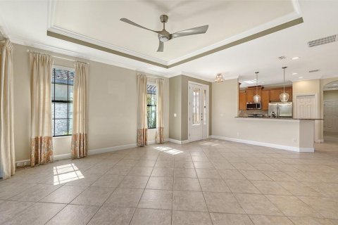 Villa ou maison à vendre à Bradenton, Floride: 2 chambres, 156.45 m2 № 2420175 - photo 9