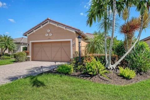 Villa ou maison à vendre à Bradenton, Floride: 2 chambres, 156.45 m2 № 2420175 - photo 5