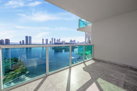Condo in Aventura, Florida, 3 bedrooms  № 2002970