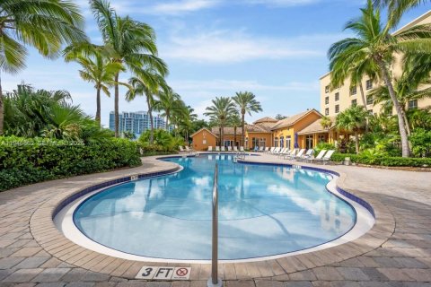 Condo in Aventura, Florida, 3 bedrooms  № 2002970 - photo 24