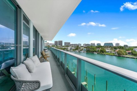 Condo in Bal Harbour, Florida, 3 bedrooms № 2175150