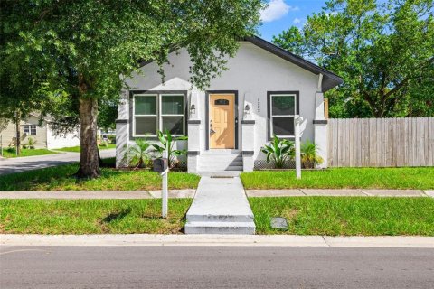 Casa en Tampa, Florida 3 dormitorios, 111.48 m2 № 2376867