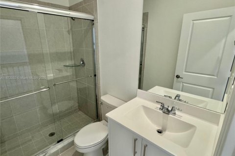 Touwnhouse à louer à Homestead, Floride: 3 chambres, 157.38 m2 № 1922613 - photo 9