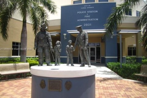 Touwnhouse à louer à Coral Springs, Floride: 3 chambres, 116.13 m2 № 1922993 - photo 25