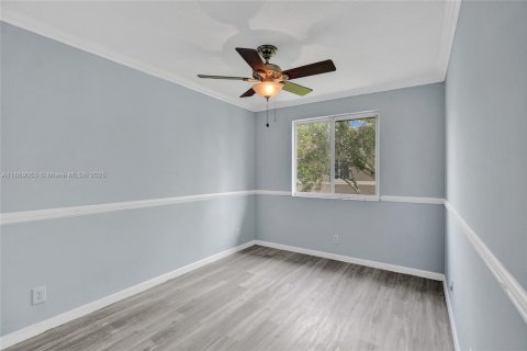 Touwnhouse à louer à Coral Springs, Floride: 3 chambres, 116.13 m2 № 1922993 - photo 14