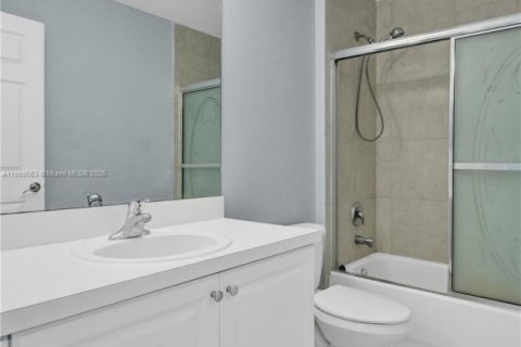 Touwnhouse à louer à Coral Springs, Floride: 3 chambres, 116.13 m2 № 1922993 - photo 16