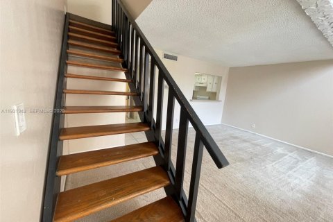 Снять в аренду кондоминиум в Хайалиа, Флорида 1 спальня, 87.61м2, № 1989990 - фото 5