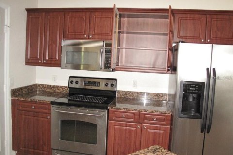 Condo in Orlando, Florida, 2 bedrooms  № 1802388 - photo 8
