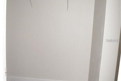 Condo in Orlando, Florida, 2 bedrooms  № 1802388 - photo 20