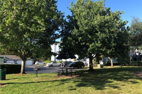 Condo in Orlando, Florida, 2 bedrooms  № 1802388 - photo 28