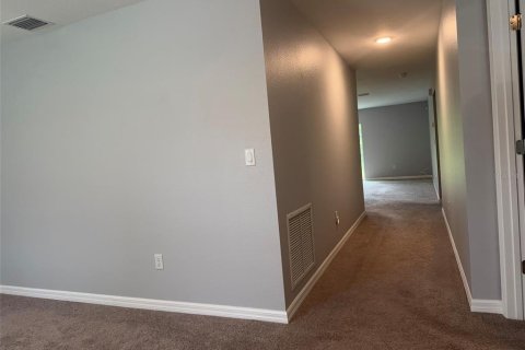 Casa en alquiler en Palm Coast, Florida, 4 dormitorios, 167.78 m2 № 2156282 - foto 12