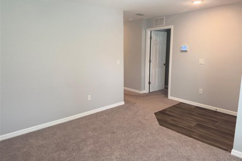 Casa en alquiler en Palm Coast, Florida, 4 dormitorios, 167.78 m2 № 2156282 - foto 11