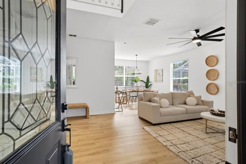 Casa en venta en Valrico, Florida, 5 dormitorios, 260.78 m2 № 1904081 - foto 12