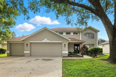 Casa en venta en Valrico, Florida, 5 dormitorios, 260.78 m2 № 1904081 - foto 1