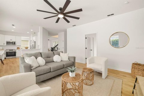 Casa en venta en Valrico, Florida, 5 dormitorios, 260.78 m2 № 1904081 - foto 6
