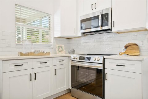 Casa en venta en Valrico, Florida, 5 dormitorios, 260.78 m2 № 1904081 - foto 19