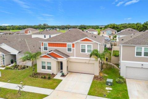 Casa en venta en Haines City, Florida, 5 dormitorios, 226.96 m2 № 2227872 - foto 8
