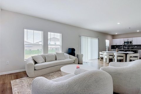 Casa en venta en Haines City, Florida, 5 dormitorios, 226.96 m2 № 2227872 - foto 14