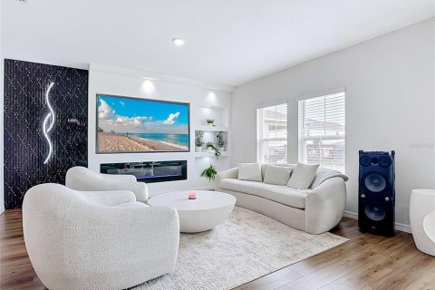 Casa en venta en Haines City, Florida, 5 dormitorios, 226.96 m2 № 2227872 - foto 12